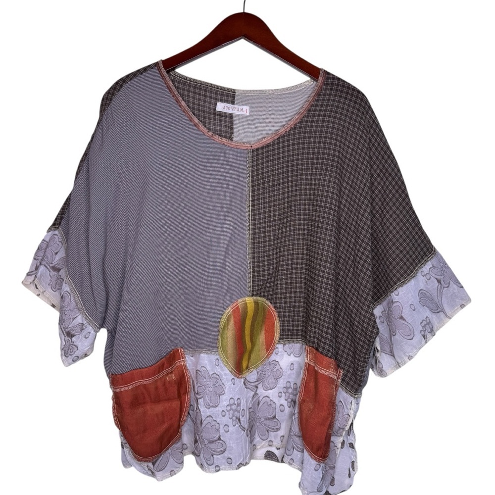 AUG 27 AM Mixed Media Boho Top One Size in Multi Taupe